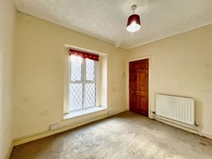 Photo 17- click for photo gallery